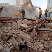 تخریب ساختمان وخاکبرداری تمام نقاط بازسازی تعمیرات