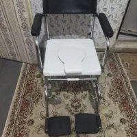 ویلچر حمامو دستشویی
