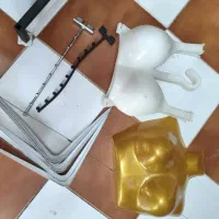 آویز لباس زیر