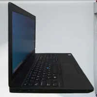لپتاپ دل۵۵۸۰ انویدیا۲ رم۱۶ SSD512 باکارتن i7 تمیز|رایانه همراه|کرج, حصارک بالا|دیوار