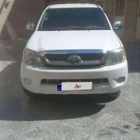 تویوتا هایلوکس