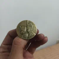 سنگ آمیتیس و سکه قدیمی|کلکسیون سکه، تمبر، اسکناس|کاشان, گبرها|دیوار