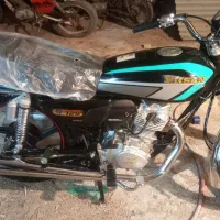 فروش یک دستگاه موتور مدل چهارصد چهار نقدی