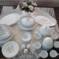 سرویس  چینی ۶ نفره. غذا خوری و چایی خوری زرین|ظروف سرو و پذیرایی|قم, ژاندارمها|دیوار