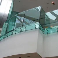 درب برقی کرکره شیشه سکوریت لمینت کرتن وال اسپایدر|خدمات پیشه و مهارت|شیراز, عفیف‌آباد|دیوار