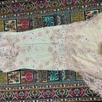 لباس مجلسی یا پیراهن نگین دار