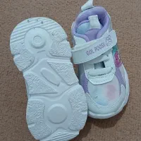 کفش بچه وکیف بچه|کفش و لباس بچه|ایوان, |دیوار