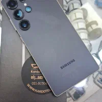 گوشی s25اولترا رم 12حافظه 256 در حد نو