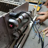 تعمیرات و سرویس کار پکیج