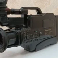 دوربین فیلمبرداری ژاپنی بزرگ