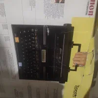 ماشین تایپ کنون برقی اک عتیقه