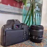 دوربین canon 800d