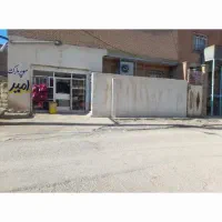فروش یک واحد مسکونی به متراژ ۱۴۶متر با مغازه