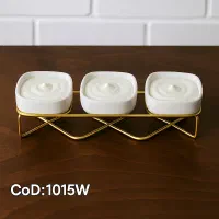 ‌کارگر آقا و خانم در کارگاه سرامیک سازی