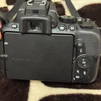 دوربینNIKon D5600|دوربین عکاسی و فیلم‌برداری|کرج, دهقان ویلا|دیوار