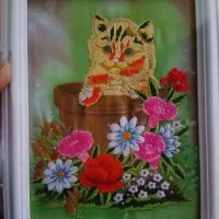 گلدوزی با قاب سفید