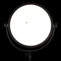 نور ثابت maxlight و سه پایه نور