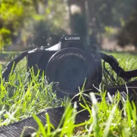 دوربین canon sx30 بدون خش همراه جعبه و کیف حمل