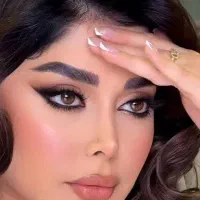 تخفیف میکاپ و شنیون
