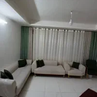 مبل ۹ نفره مینیمال در حد نو همراه پرده ست