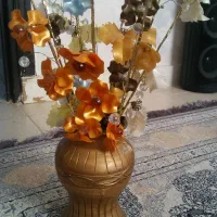 گل وگلدان کوزه