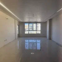 ۸۳متر    غرق درنور     نوساز