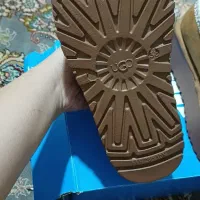 یک جفت کفش خیلی شیک و جدید ونو|کیف، کفش، کمربند|تربت جام, نظامی|دیوار