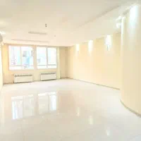 ۱۳۰ متر بیستون فول نوساز لوکیشن خوب