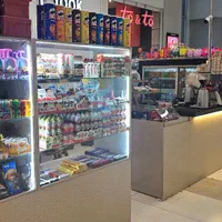 فروشنده شکلات و پاستیل و قهوه و ....