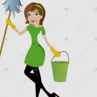 یک نیروی نظافتچی در سالن زیبایی امیری