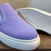 کفش و کتانی