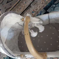 تخت نوزاد