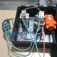 نصب و طراحی انواع تابلوبرق و بالابر و تابلوبرق چاه