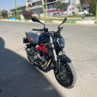 بنلی ۳۰۰ مدل ۱۴۰۱