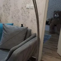 اباژور ایستاده