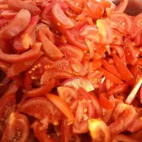 به دونفر خانم جهت کار در اشپز خانه