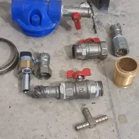 شیر دوسر  و فیتینگ برنجی و اچار رینگی و پیچ گوشتی