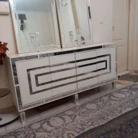 اینه و کنسول