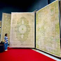 فرش مابه دکوراسیون منزل شما جذابیت ویژه‌ای می‌بخشد