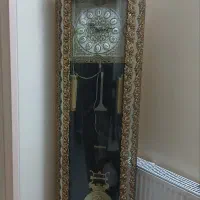 ساعت و میز خاطره