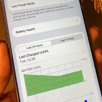 گوشی ایفون ۱۷|موبایل|تهران, شکوفه (عبدل آباد)|دیوار