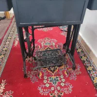 میزچرخ خیاطی قدیمی پدالی