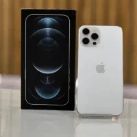 ایفون ۱۲ پرومکس