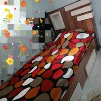 تخت خواب و میز آرایش