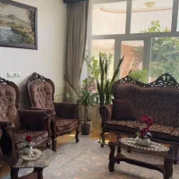 مبل ۹ نفره با چهارتا میز وعسلی