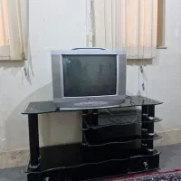 تلویزیون و میز تلویزیون