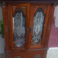 کمد  گرامافون قدیمی پایینش بلندگودار