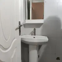 روشویی و آینه