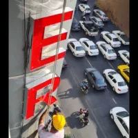 راپل کار باطناب پیچ رلپلاک شستشوونظافت شیشه(یووان)