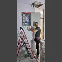 برقکار.برقکاری.الکتریکی کیانپارس.زیتون.پاداد